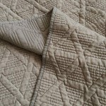 SHALALA NEW YORK Cotton Blend Voile Quilt Set (3 Piece) - Ultra Soft - Pre-Washed Geometric Coverlet Set – 1 Lightweight Reversible Bedspread 2 Quilted Shams for All Season (Light Grey)